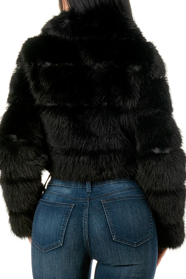 J24021 - All Over Fuzzy Fur Zip Up Jacket