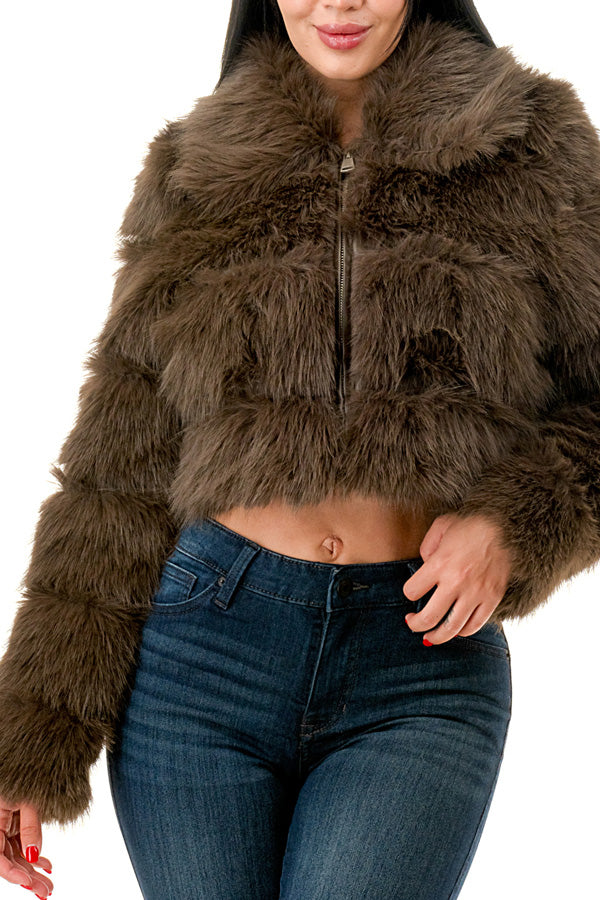 J24021 - All Over Fuzzy Fur Zip Up Jacket