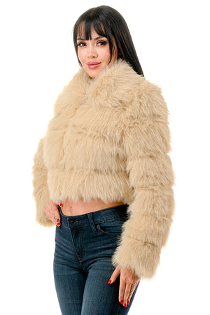 J24021 - All Over Fuzzy Fur Zip Up Jacket