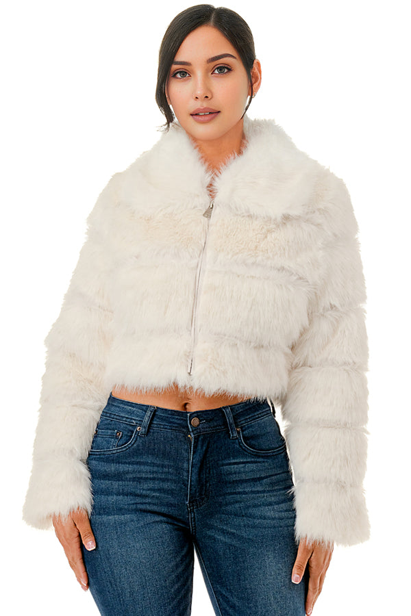 J24021 - All Over Fuzzy Fur Zip Up Jacket