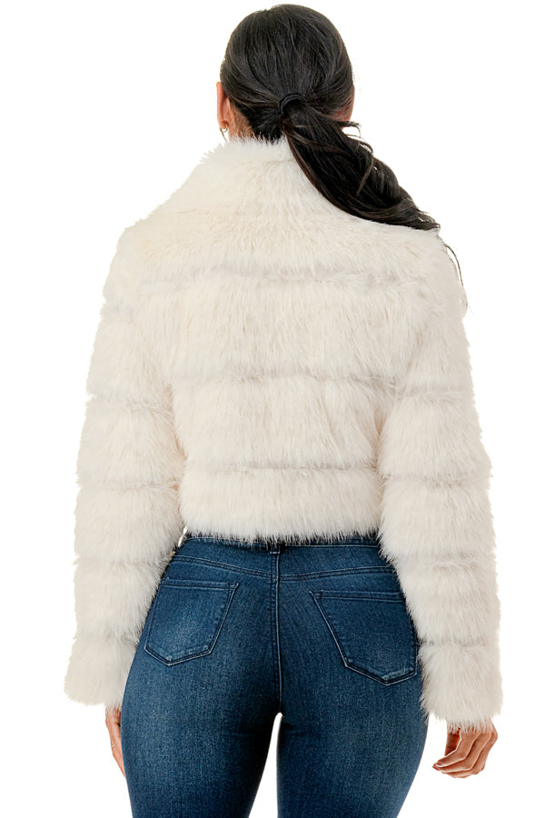 J24021 - All Over Fuzzy Fur Zip Up Jacket