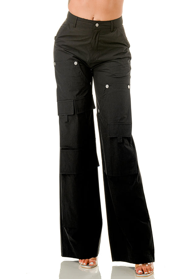 P2349 - Woven Multi Pocketed Pants