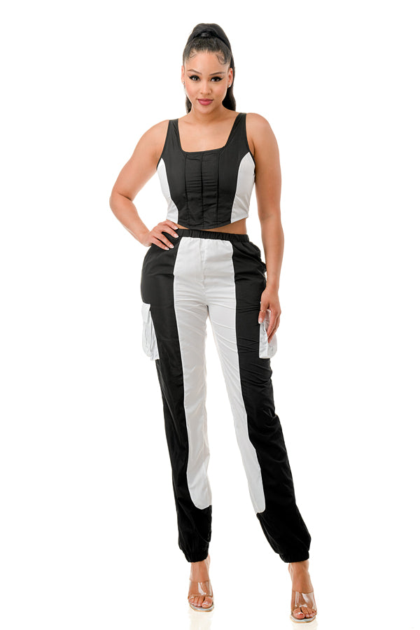TP1271 - Color Contrasted Crop Top and Jogger Pants Set