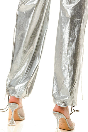 P2426 Woven Metallic Pants